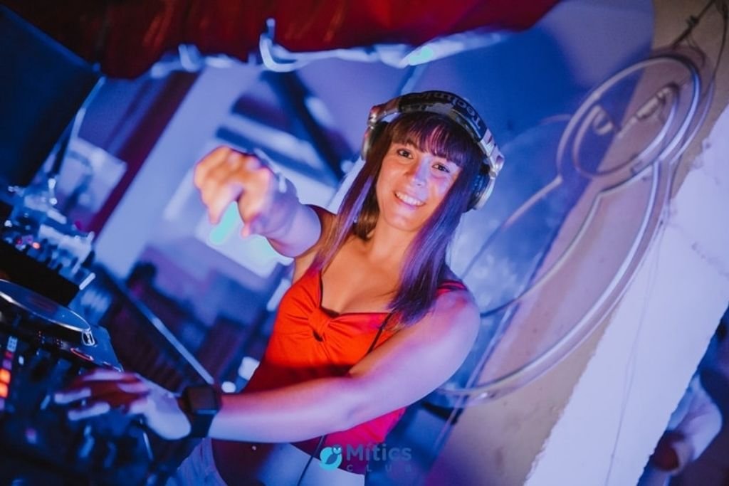 nuria jump dj surtribe remember1